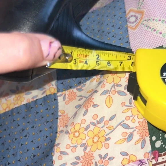 Rockport Black Leather Heels - Picture 4 of 4